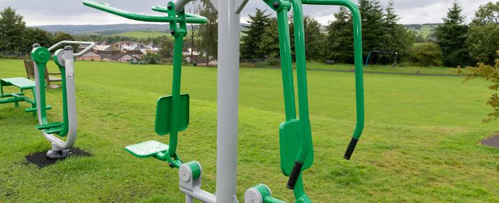 Outdoor gym equipment - Howwood Park